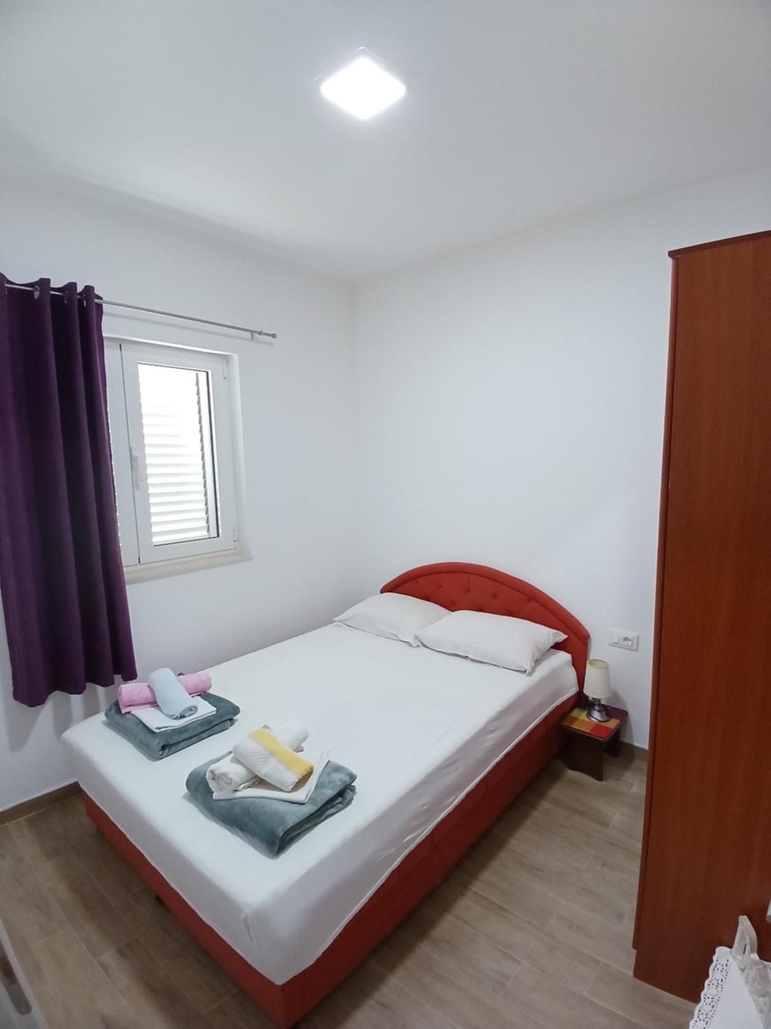 Apartments Tiha Noc Котор Экстерьер фото