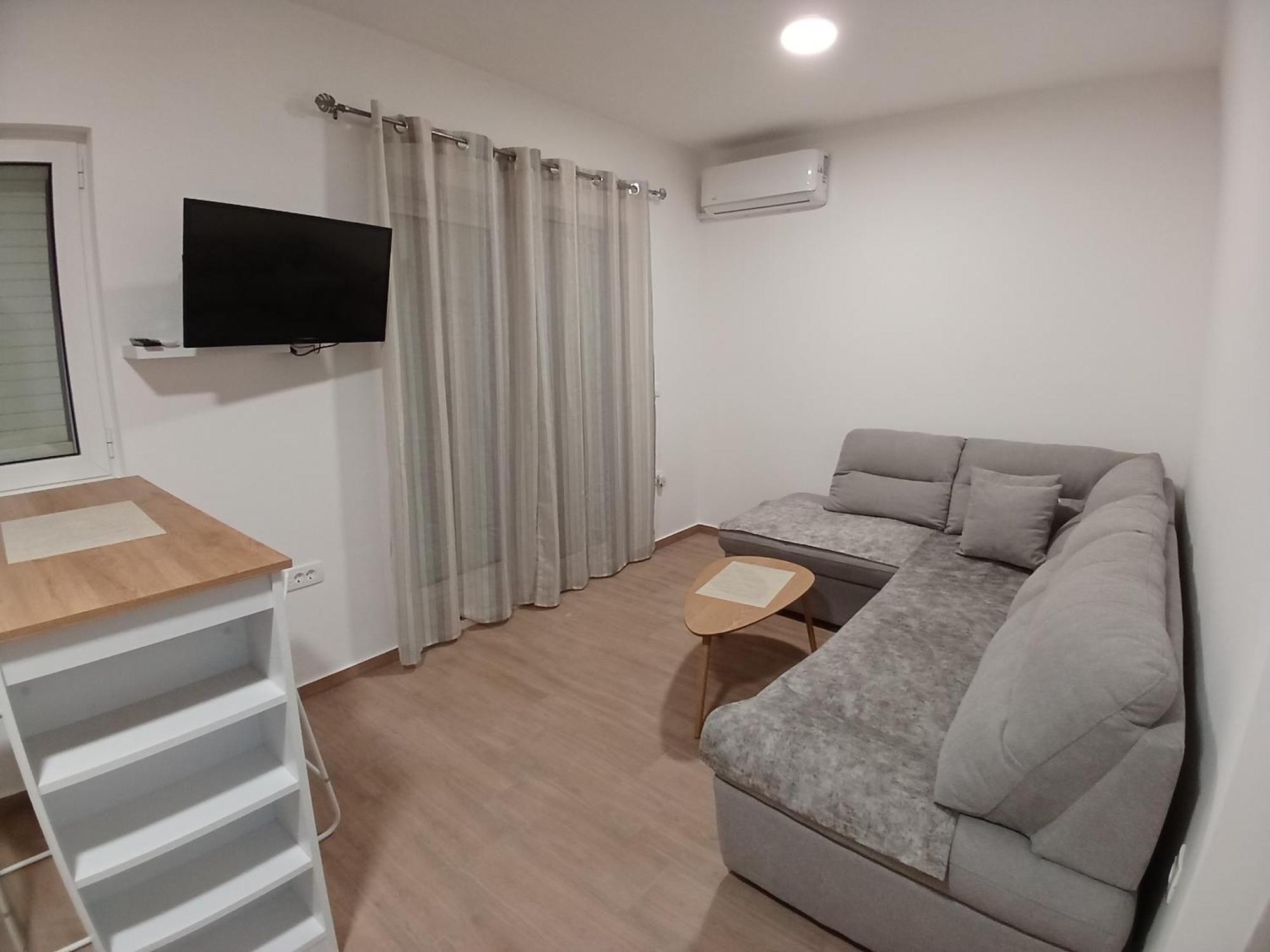Apartments Tiha Noc Котор Экстерьер фото