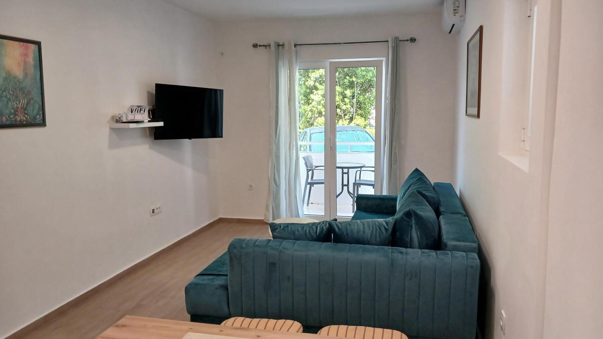 Apartments Tiha Noc Котор Экстерьер фото